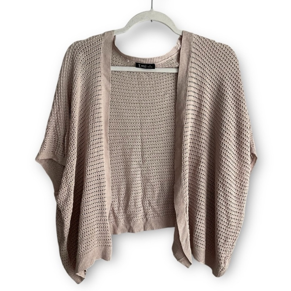 Very J beige open knit cardigan shrug
